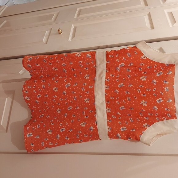 Cute Summer Top - Orange print - Picture 2 of 4